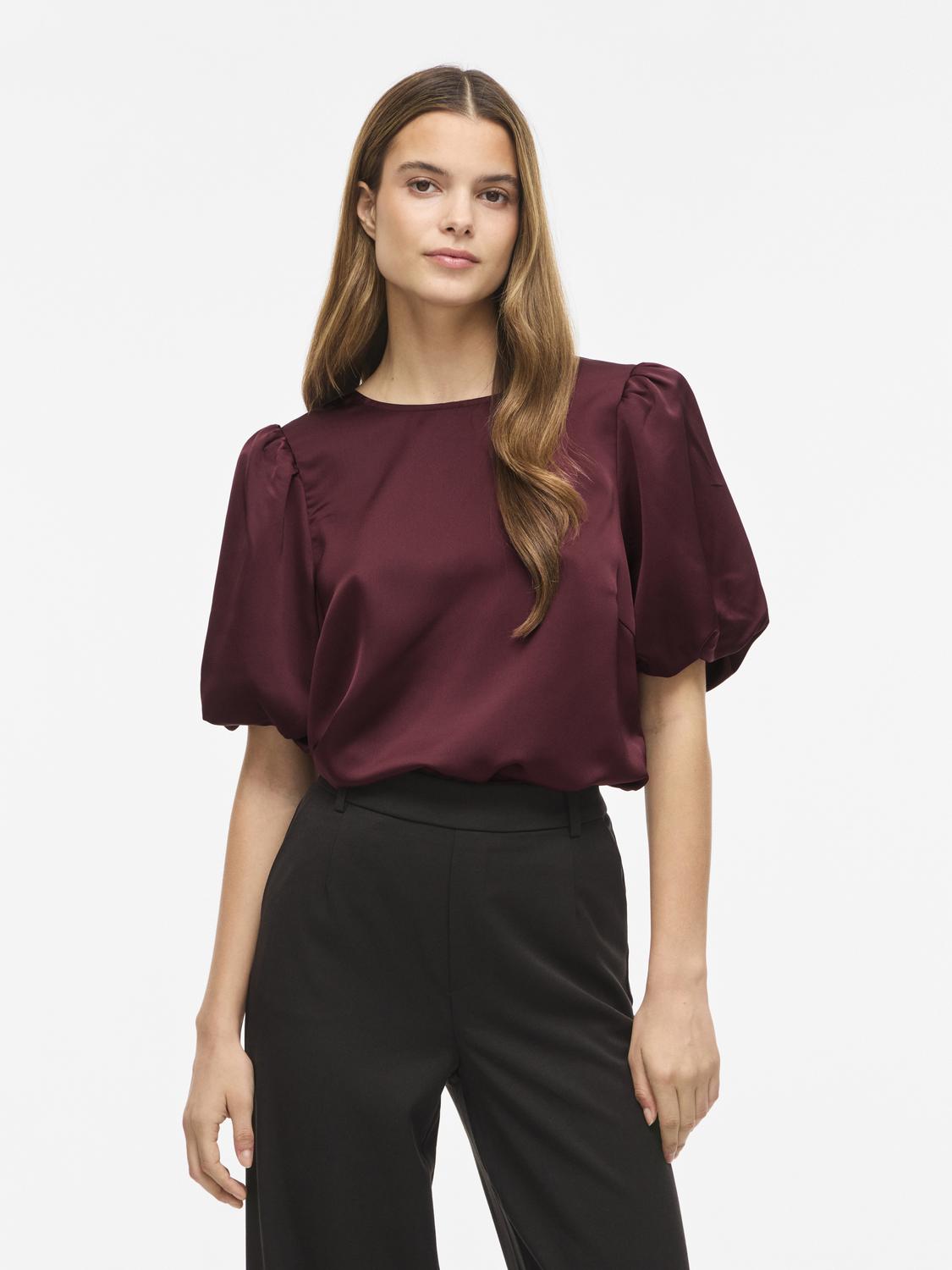 model_shot-front